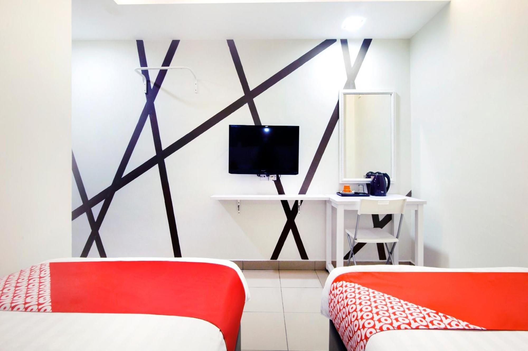 Oyo 761 City Hotel Куала Лумпур Екстериор снимка